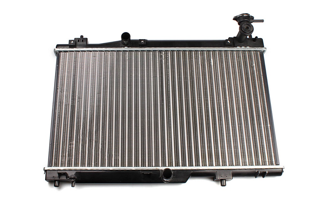 Радіатор охолодження двигуна